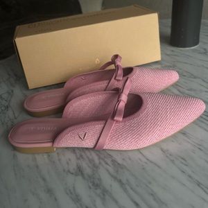 Vivaia Pointed-Toe Bow Mules - NEW